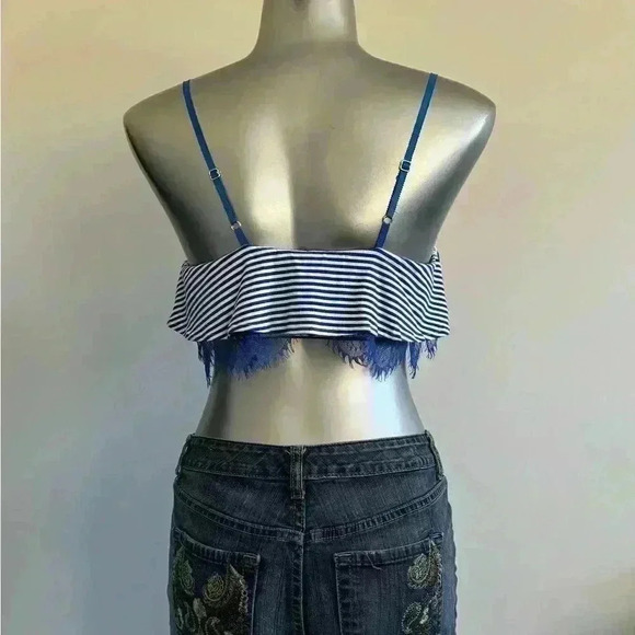 🆕Joe’s Jeans Ruffle Crop Top - Picture 3 of 16